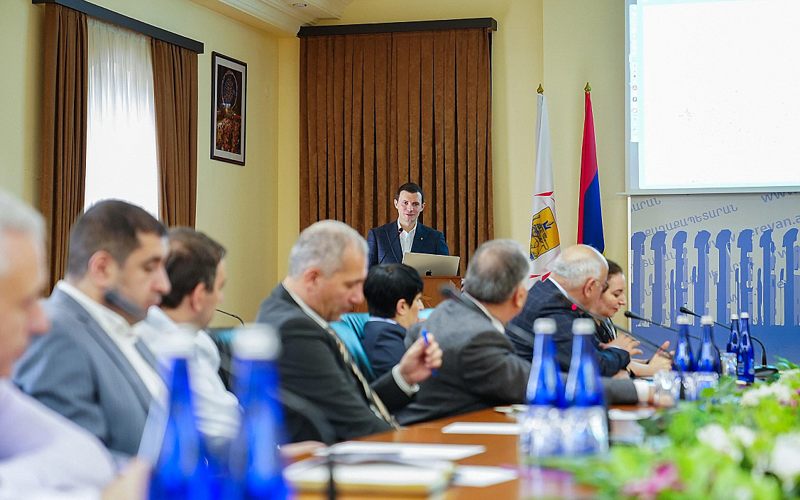 Большая Тройка провела презентацию в Армении